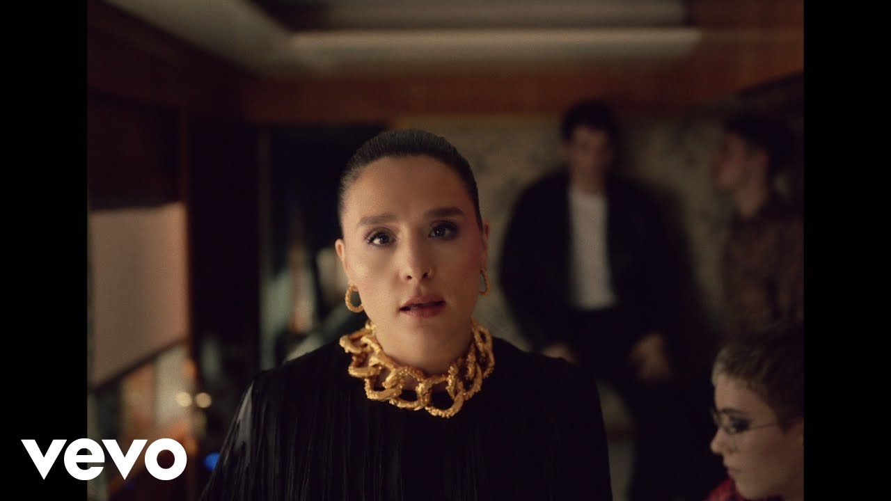 Jessie Ware - Spotlight (Official Music Video)