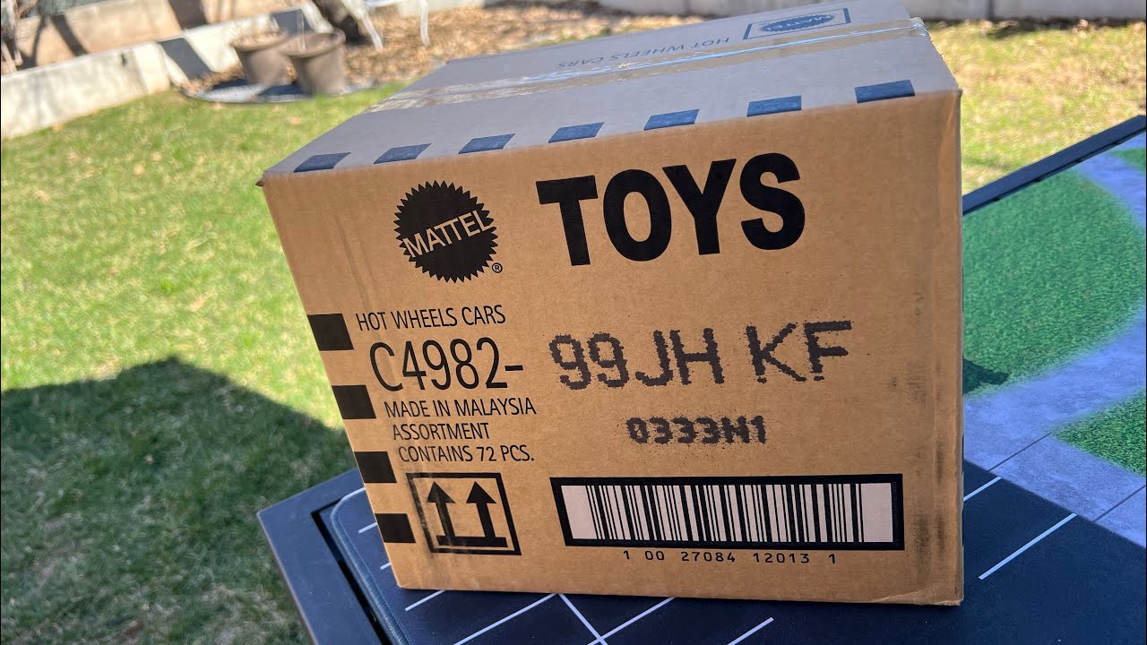 Lamley Unboxing: Hot Wheels 2023 International H Case