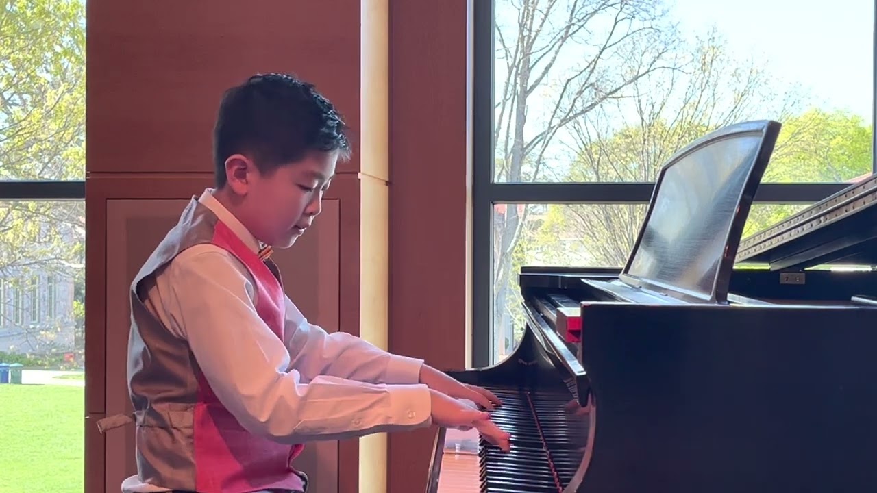 Beethoven Sonata Op. 27. No. 2, aka Moonlight Sonata, 1st, 2nd and 3rd Movement by William (10 yr)
