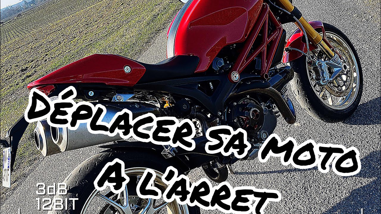 Déplacer sa moto à l’arrêt