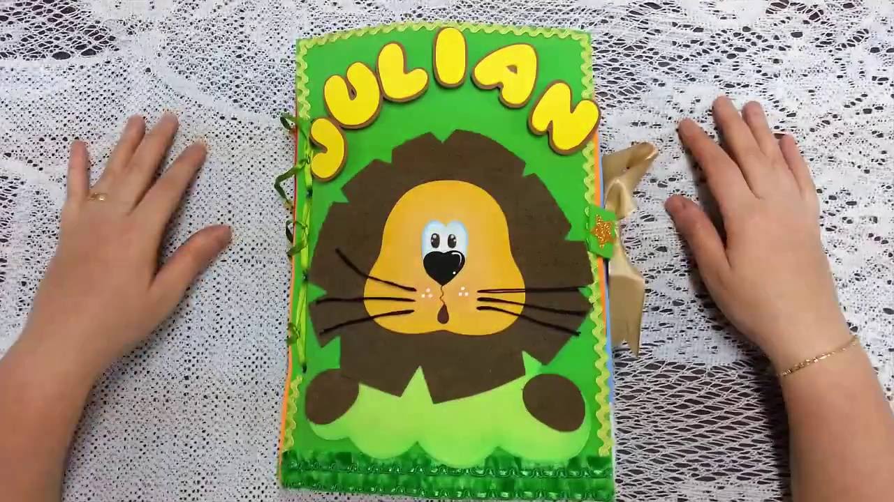 Livro Sensorial em eva Safari