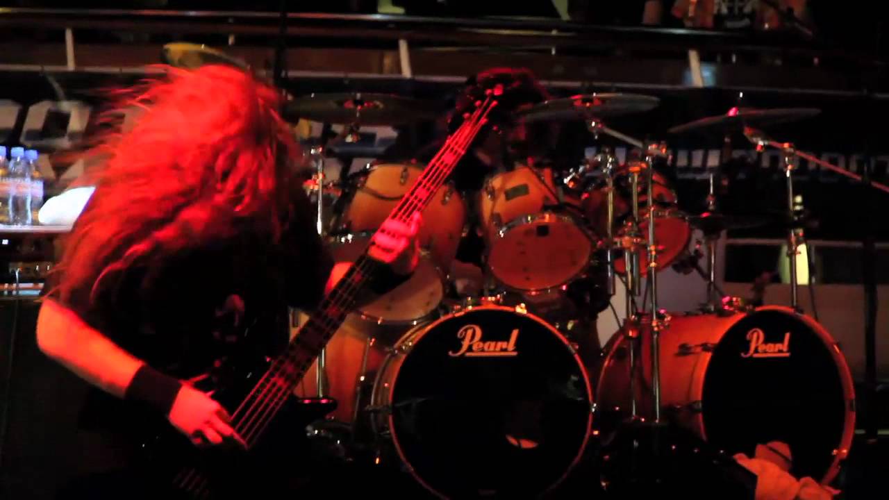 CANNIBAL CORPSE Priests of Sodom live at 70,000 Tons of Metal on Metal Injection