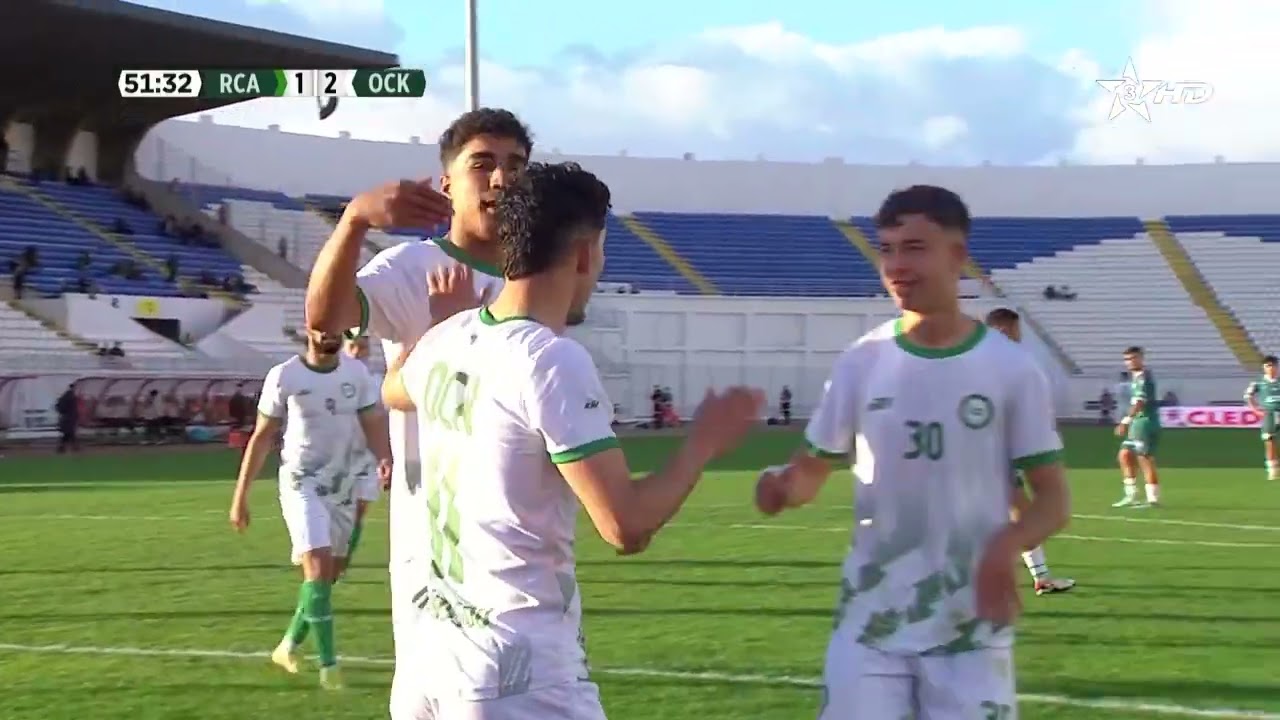 🎥| أولمبيك خريبكة يفوز على حساب مستضيفه الرجاء الرياضي بنتيجة 3-1 “ملخص المواجهة