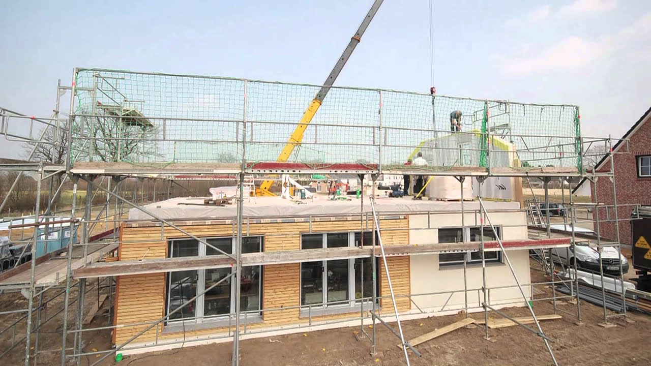 Fertighaus Aufbau im Zeitraffer 2015 – Weberhaus mit Sonnenaufgang