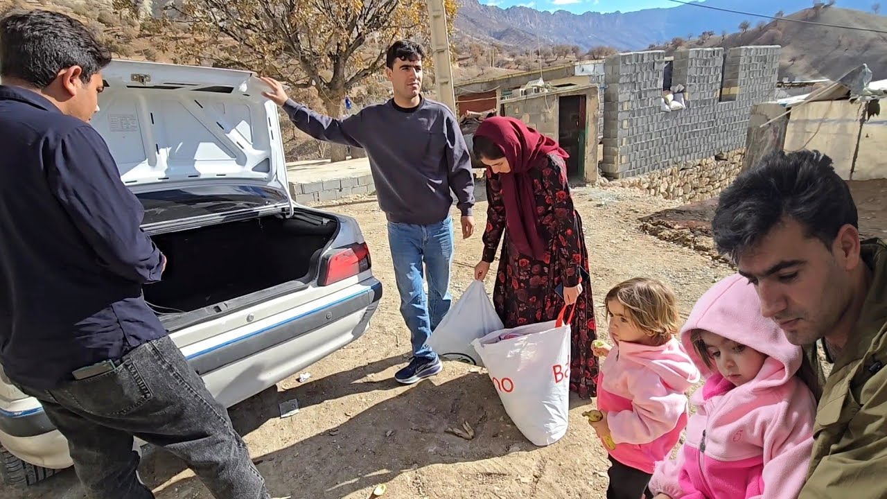Nomadic life in the village | The story of Khosrow and pregnant Niloufar and love in the heart 