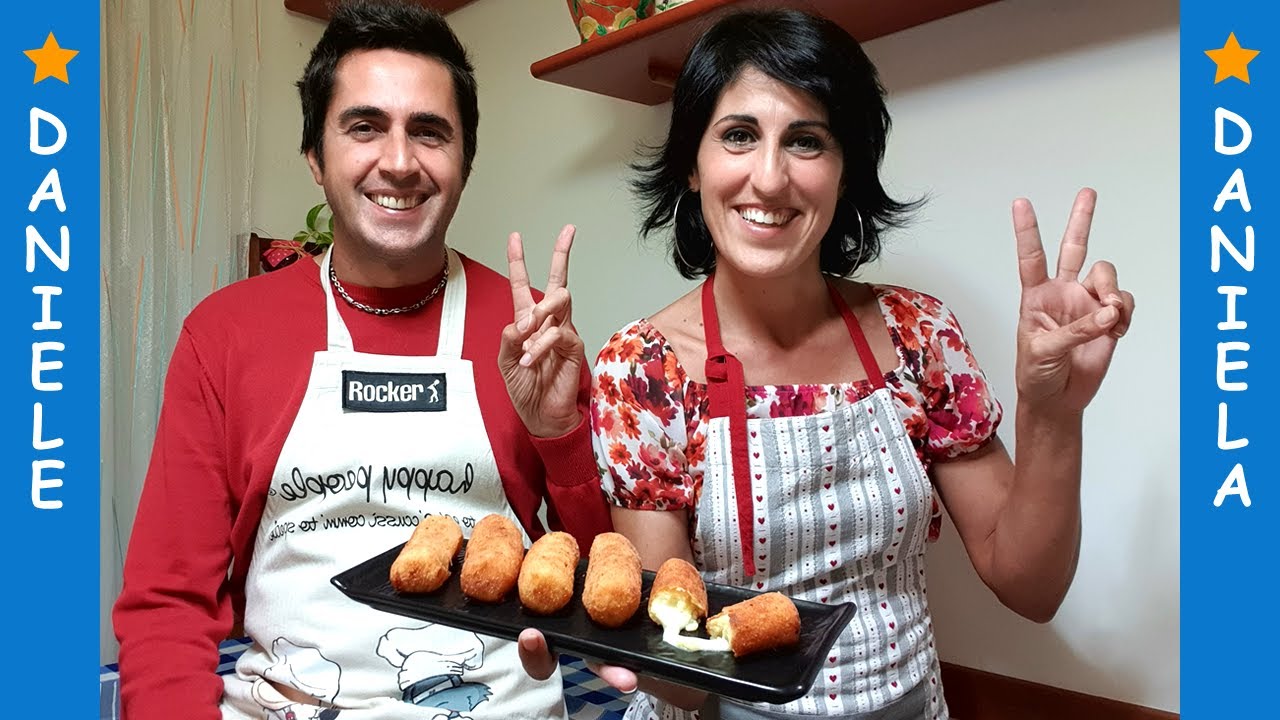 Crocchette di patate con mozzarella filante