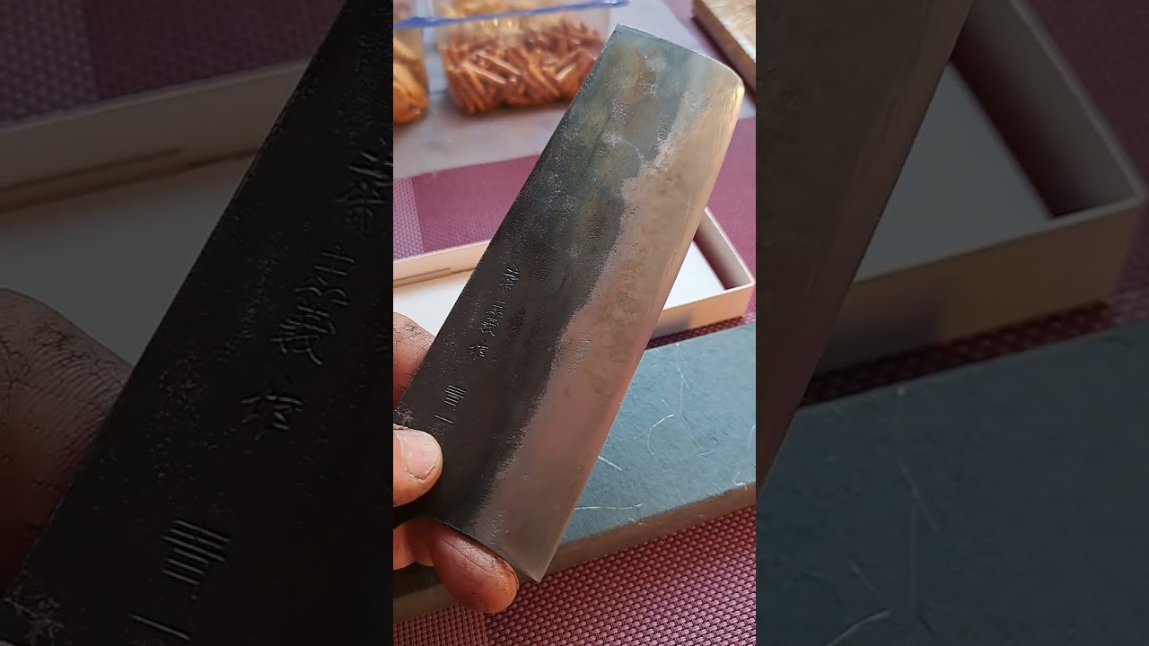 Můj osobn&iacute; japonsk&yacute; nůž Nakiri.