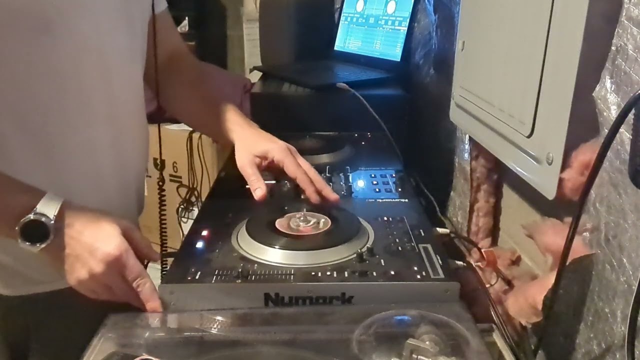 35 minute house mix NS7 Feb 10 2025