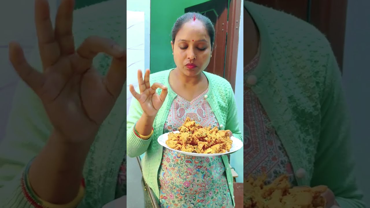 आलू प्याज के लच्छेदार,एकदम कुरकुरे बेसन के पकौड़े। खाने के बाद स्वाद नही भूलोगे। Aalu  lachha pakoda