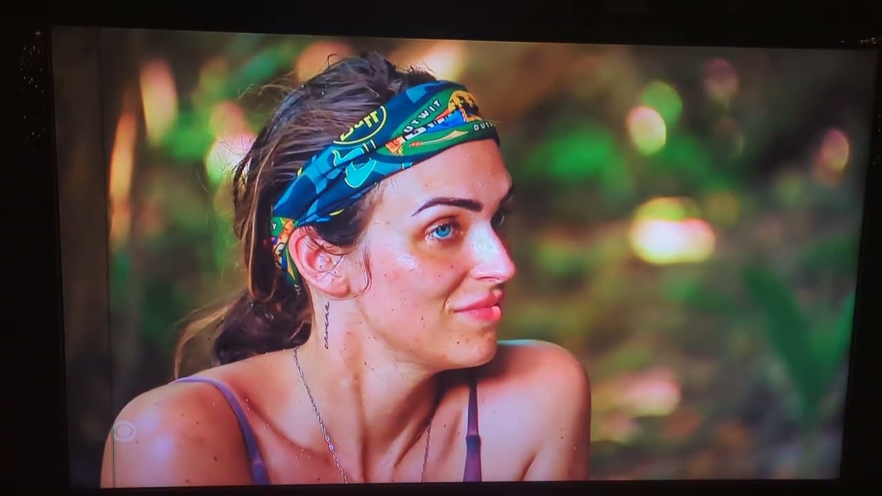 Survivor 49 Savannah joins group