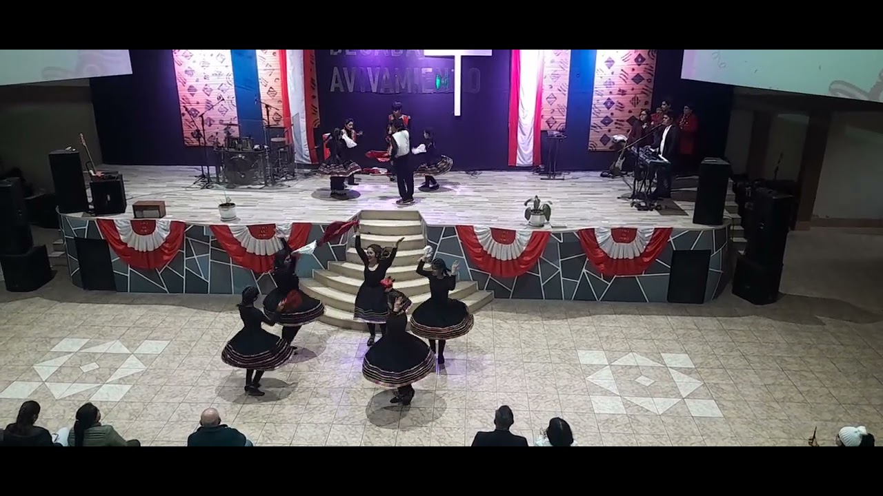 EQUIPO DE DANZA DANDO GRACIAS A DIOS POR FIESTAS PATRIAS