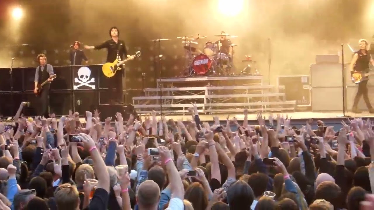 Green Day live @ Greek Theatre 2013 (Full Show) | Berkeley, California [04/16/2013]