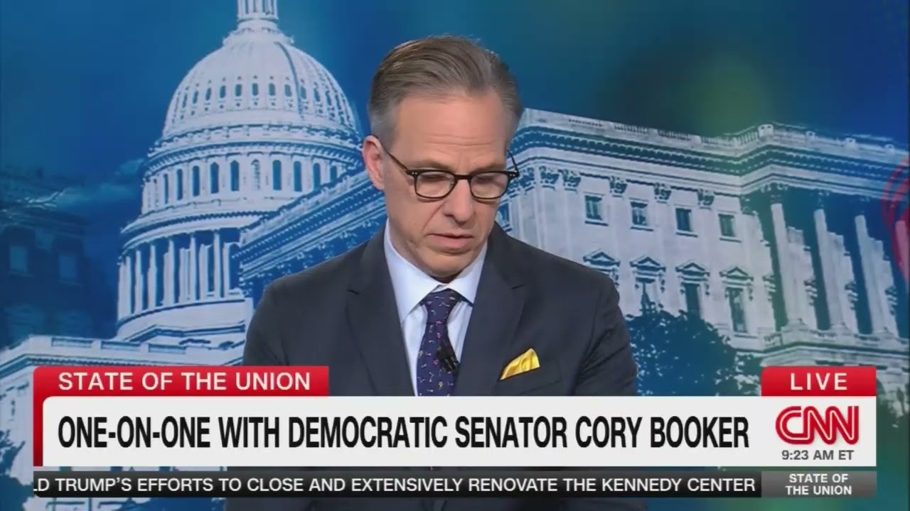 Кори Букер в программе State of the Union на канале CNN потребовал «больше никаких дел в обычном ...