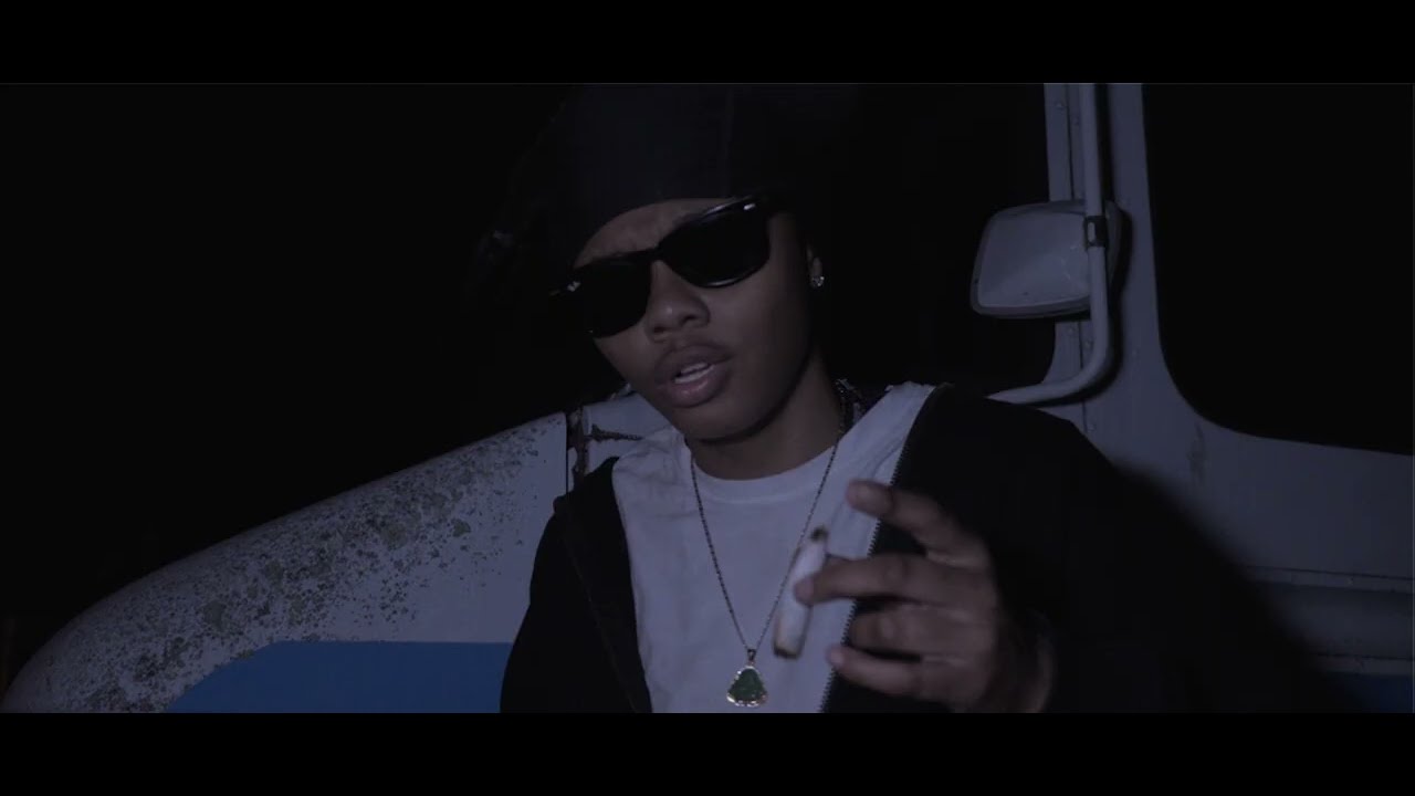 4EDORI - Flewout ( Official Music Video )