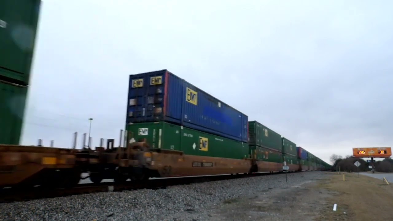NS 8066 Leads NS 287 Through Warner Robins, GA 1-25-26