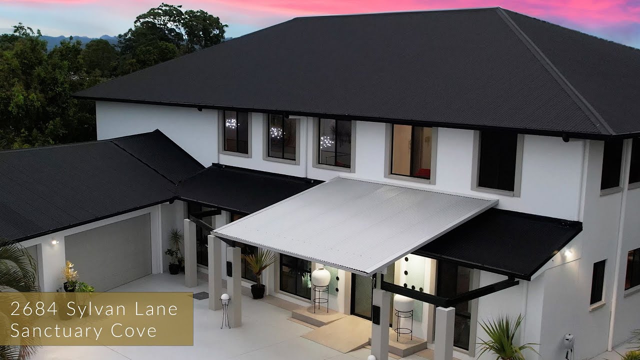 6284 Sylvan Lane Sanctuary Cove: Stunning 5-Bedroom Residence with Panoramic Gold Coast Views
