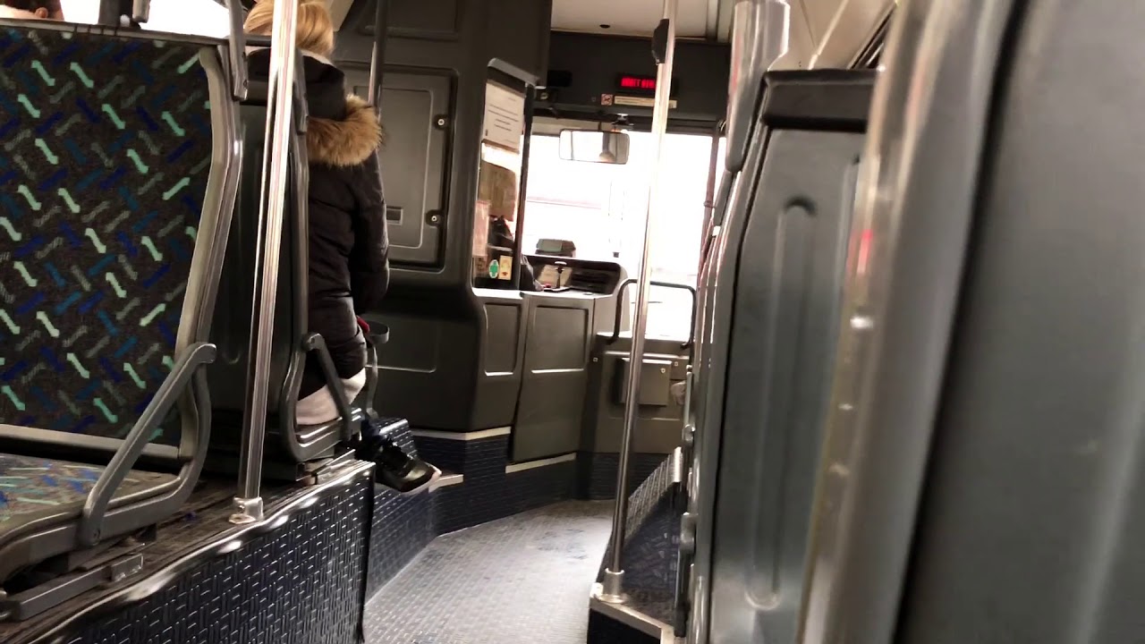 Heuliez GX 77 H de 1992 de Levallois -  Perret sur la ligne Abeilles B le 09 mars 2018 IMG 9827