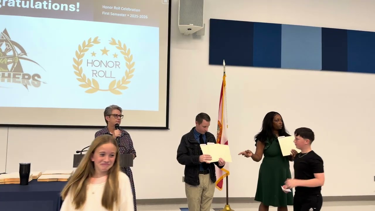 Grade 6 Honor Roll Ceremony 