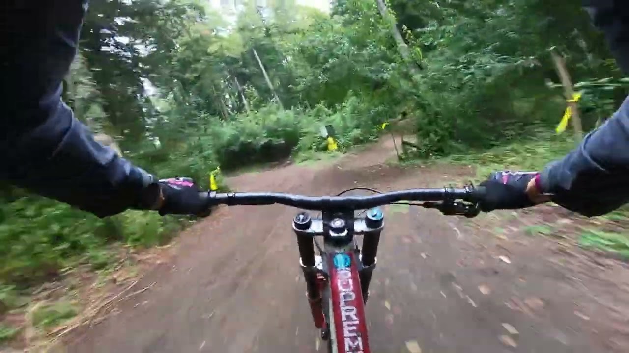 Huilohuilo BikePark!!! Pista La Directisima y Pista El Flow #commencal  #SupremeDH