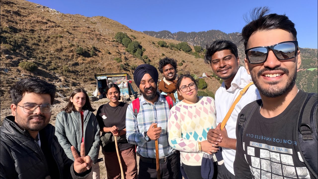 Himachal Series | Camping, Bornfire in Triund in November | Going to Dharamkot | Trek N Dine