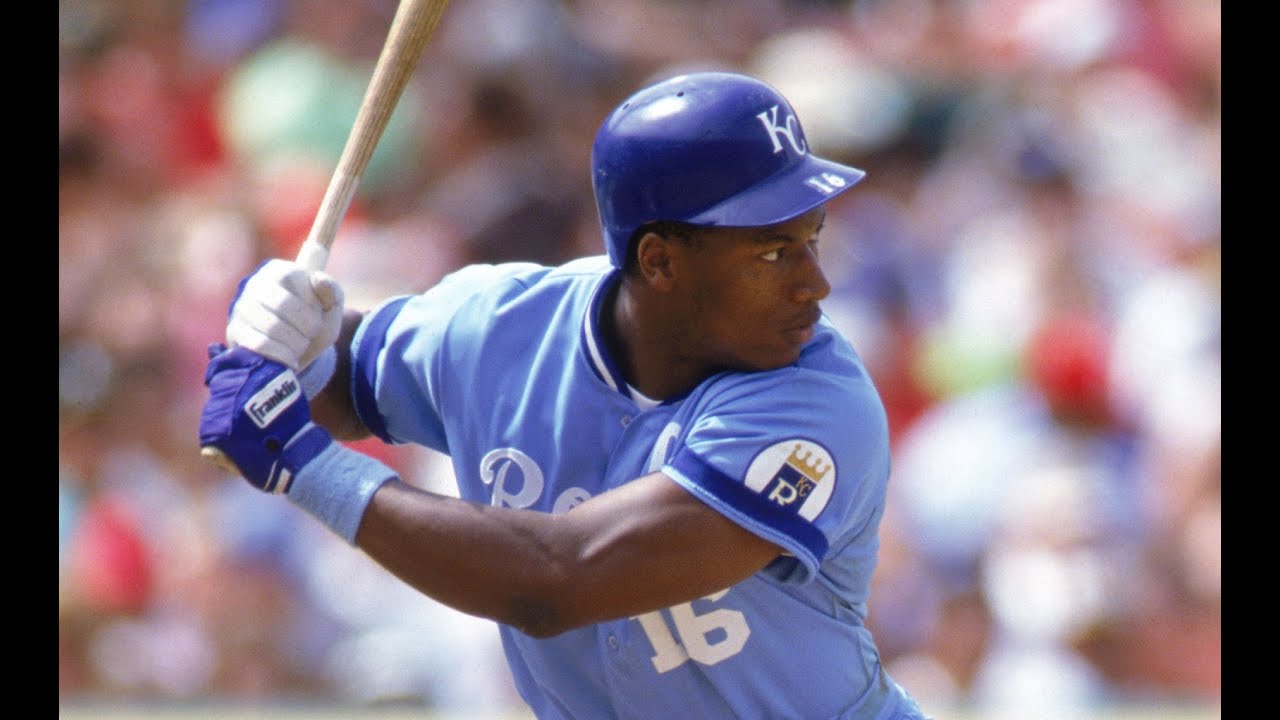 BO KNOWS: Royals Baseball