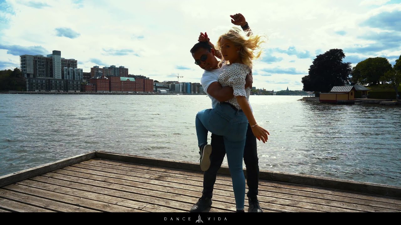 Bachata Sensual in Stockholm | Dance Vida |Fabian and Livia