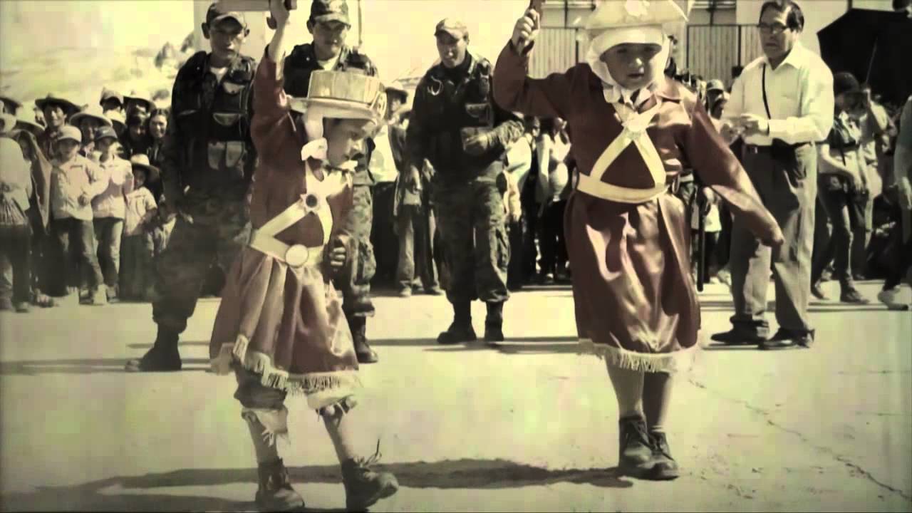DUO VALLEJO - NOSTALGIA SANTIAGUINA (video oficial)