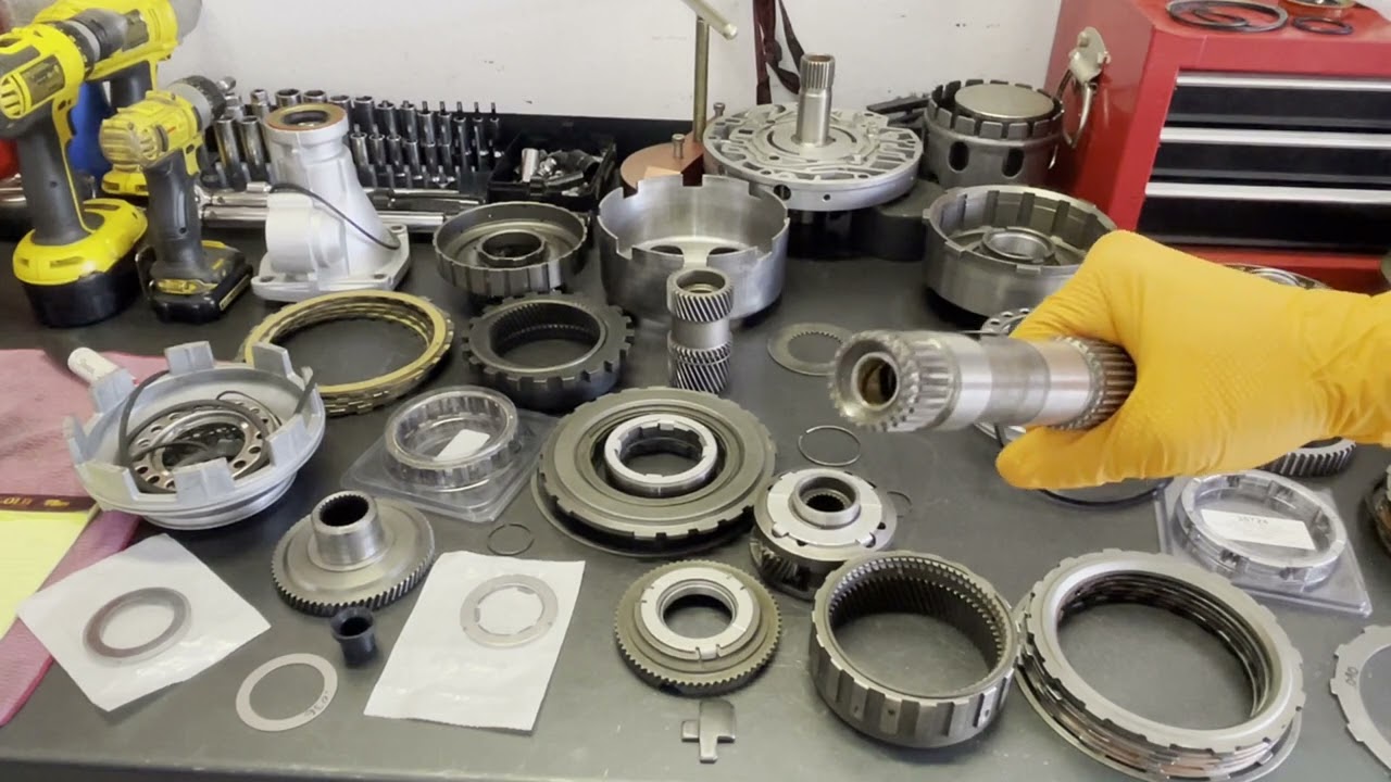 GM TH350 Rebuild PT1 - Overview and Case Preparation