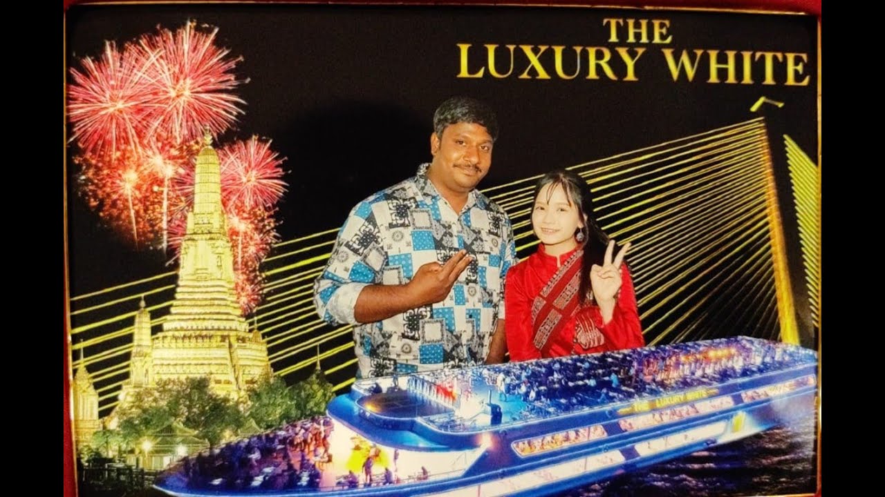The Luxury White Dinner Cruise in Bangkok