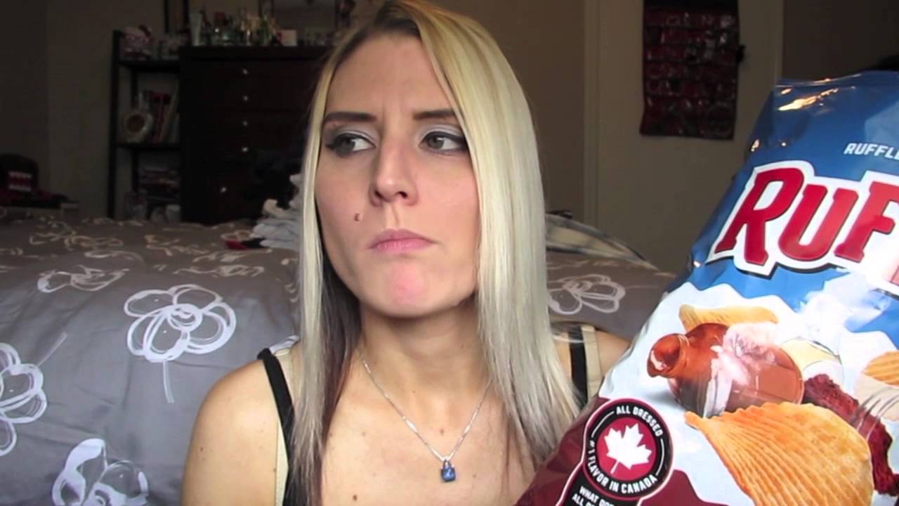 Susie Tries...Ruffles All Dressed! #1 Flavor In Canada