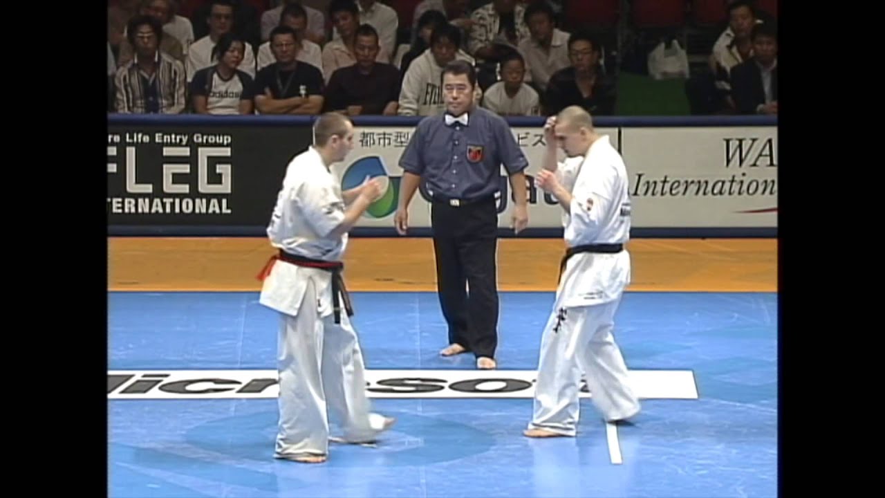 【新極真会】THE 9th WORLD KARATE CHAMPIONSHIP 4th round3 Dimitrov vs. Balogh SHINKYOKUSHINKAI KARATE