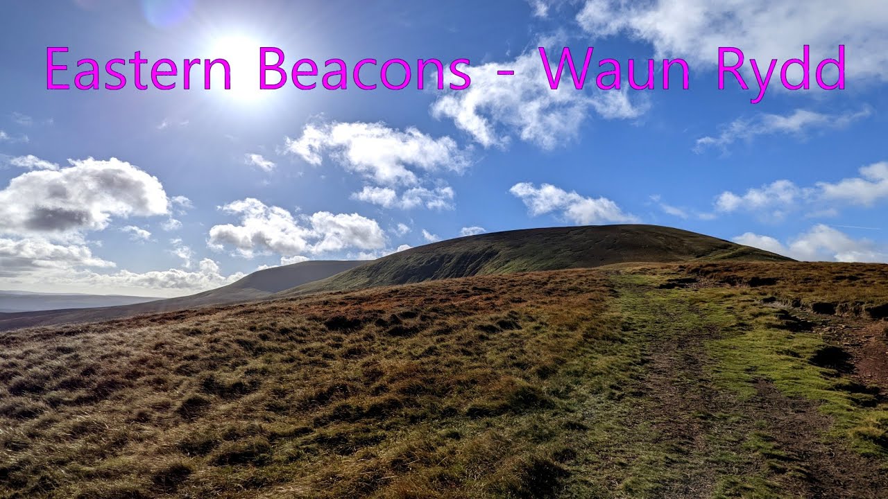 Brecon Beacons - Waun Rydd from Pencelli