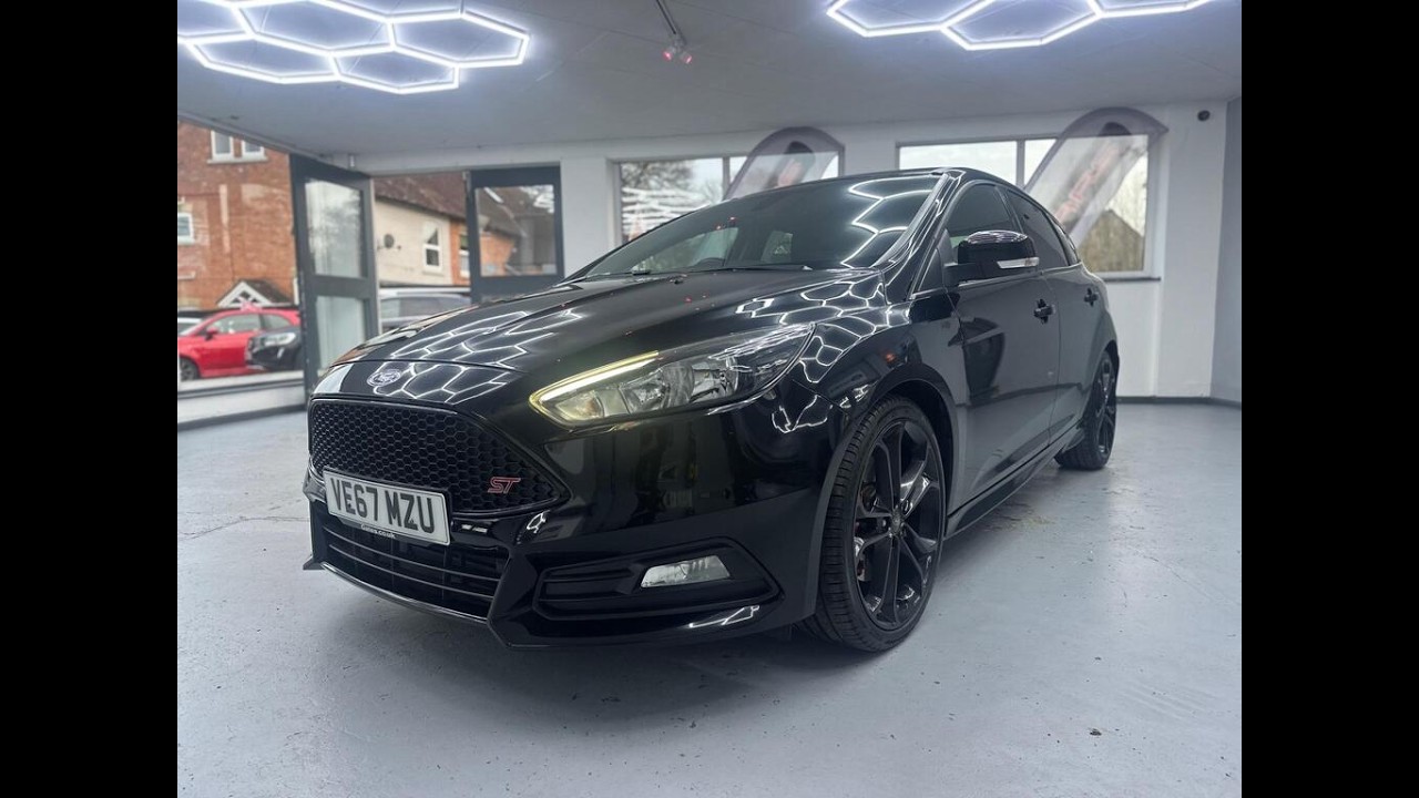 2017 Ford Focus 2.0 TDCi ST-3 Hatchback 5dr Diesel Manual Euro 6 (185 ps)