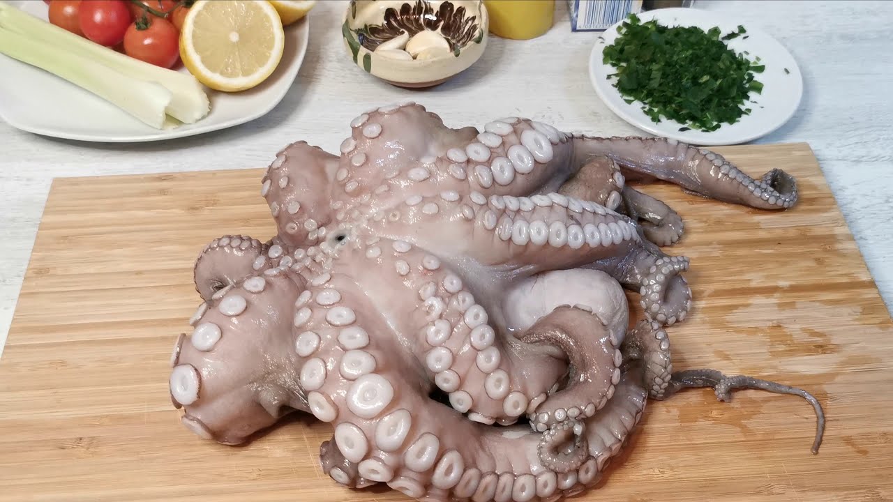 SALATA DE CARACATITA 🔴🤗 Retete cu fructe de mare | Pare greu de facut dar nu este | Coolinaria  #4