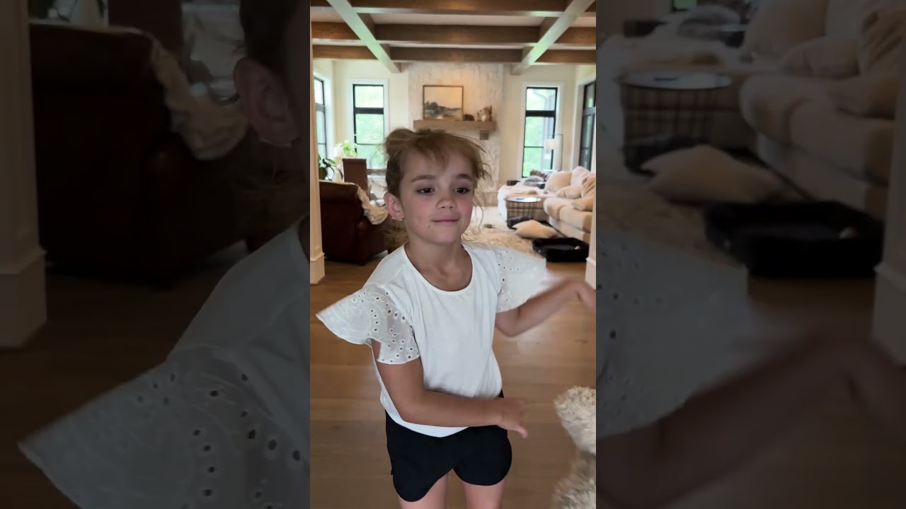 Furry Friends by ClaraLoo Room Decor #plushanimals #stuffedanimals #kidsbedroomdesign #kidsplayroom