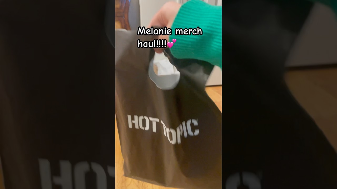 Melanie merch haul!!!  💕😝 #melaniemartinez #music #speedup #merchhaul #fypシ゚viral