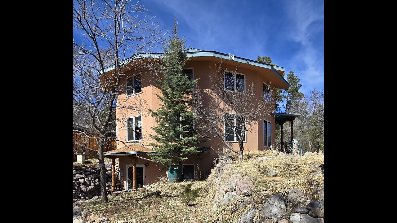 2230 45th St, Los Alamos, NM 87544