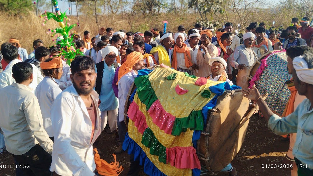 वारर्ला भोंगारिया में मोहनपडावा का फेमस ढोल धूम मचा दिया आदिवासी वीडियो विदेश ब्राह्मणे ब्लॉक