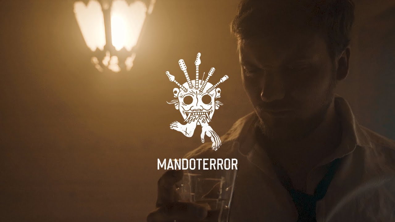 MANDOTERROR - UNI (OFFICIAL VIDEO)