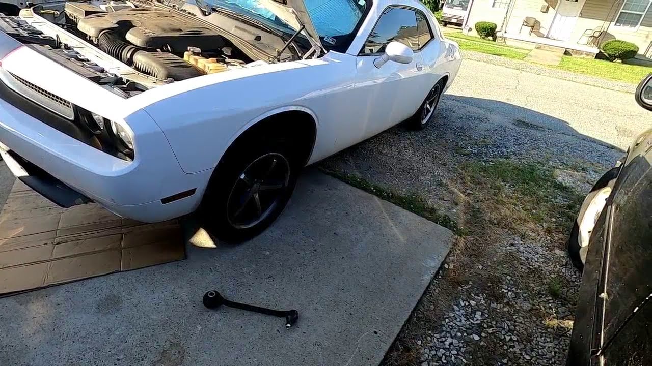 2011-2017 dodge challenger front control arms