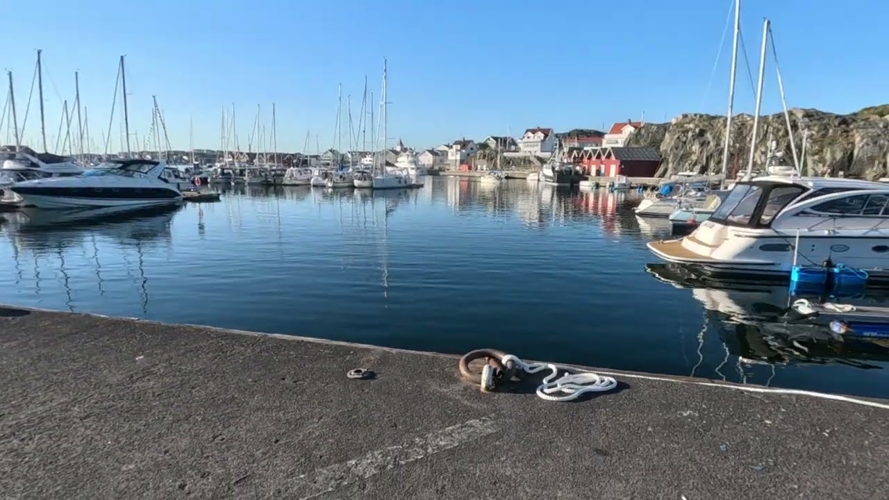 HAMNGATAN SK&Auml;RHAMN TJ&Ouml;RN SWEDEN !