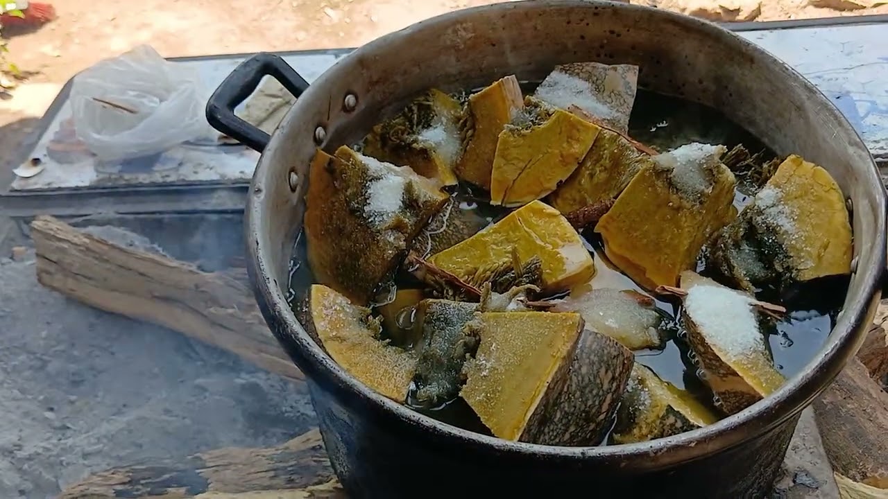 Lucila sigue cocinando la calabaza vean que le agrego sebe muy rico 😋