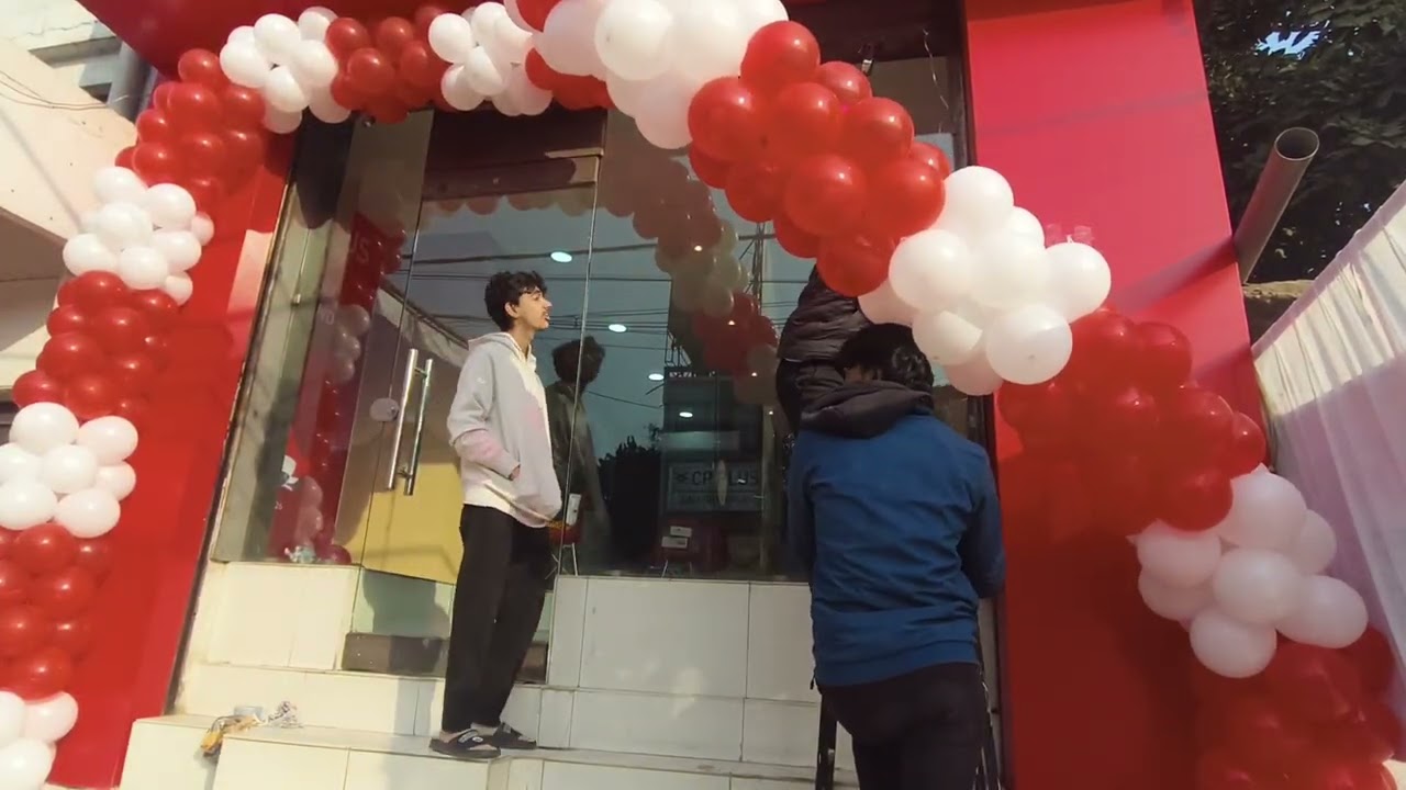 Shop opening decor