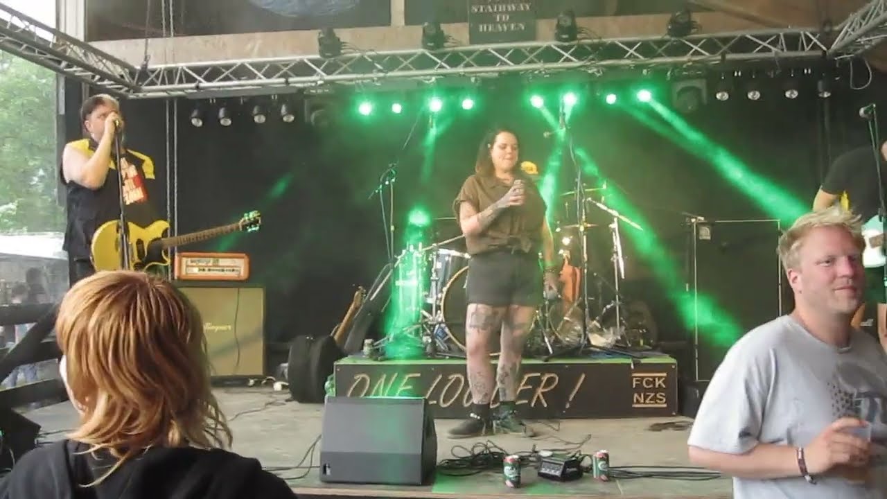 BRIEFBOMBE One Louder! Festival 2024 Mielkendorf Gut Blockshagen