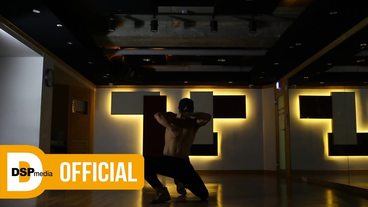 BM Solo dance performance
