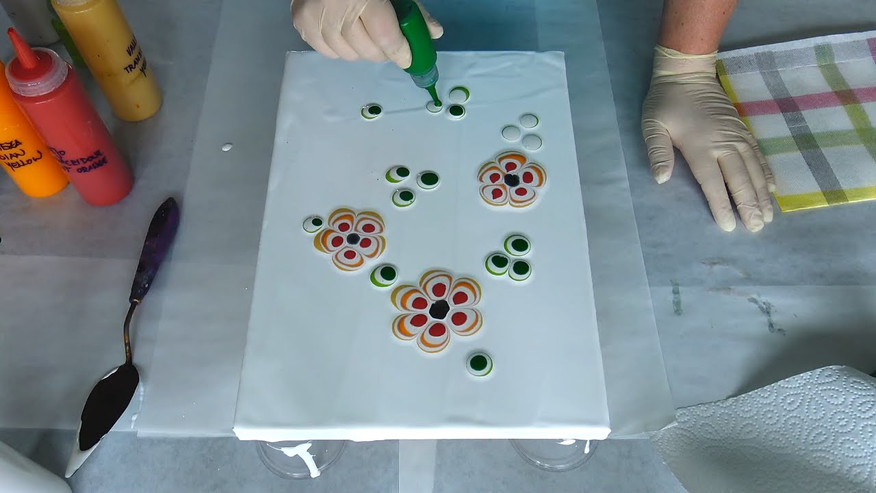 (721) Как рисовать цветы БЕЗ КИСТИ ~ Простая абстрактная живопись ~ Акриловая заливка для начинающих