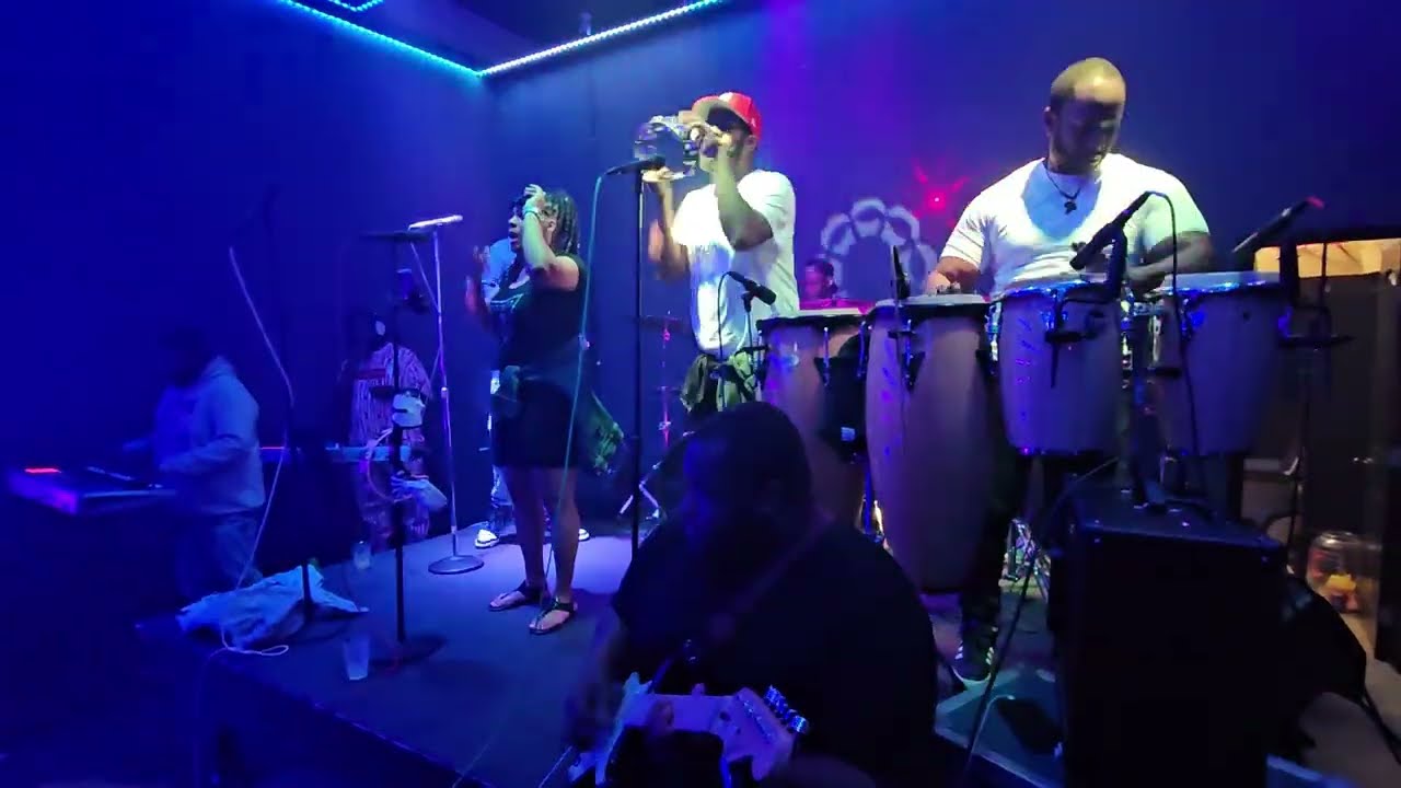 Mature Clientele Band - 5-31-2024 TYTY'S Birthday party - 🎶 🎵  💃 💃 👧