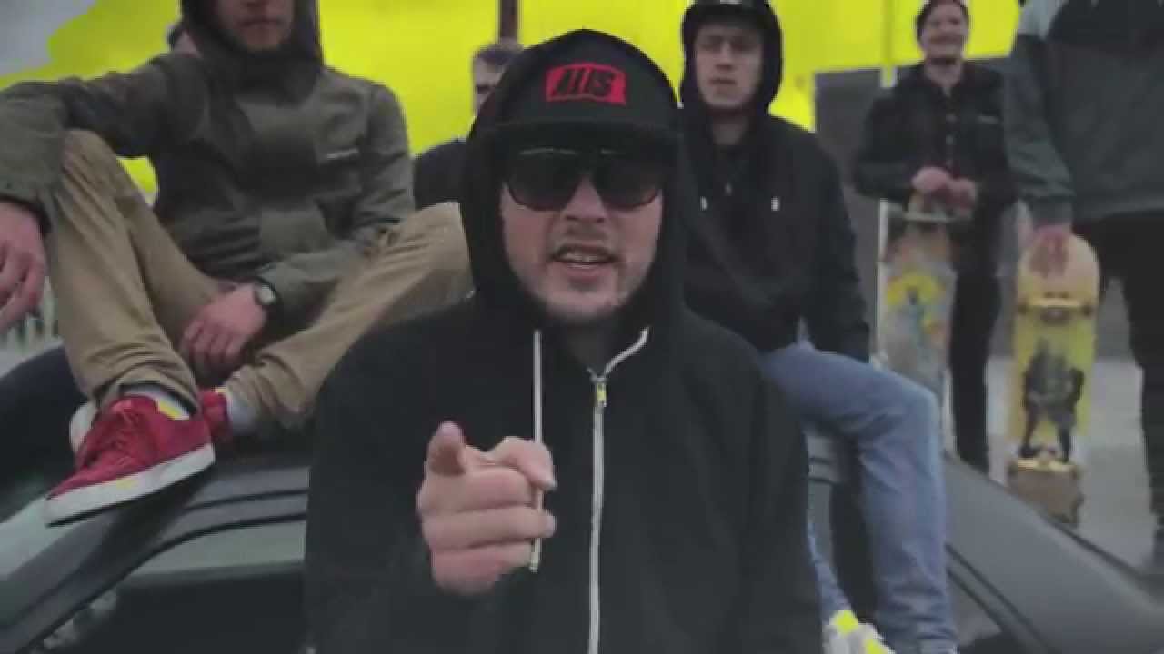 Ham Der Hasse - Ungmand Fysik (Officiel Video)