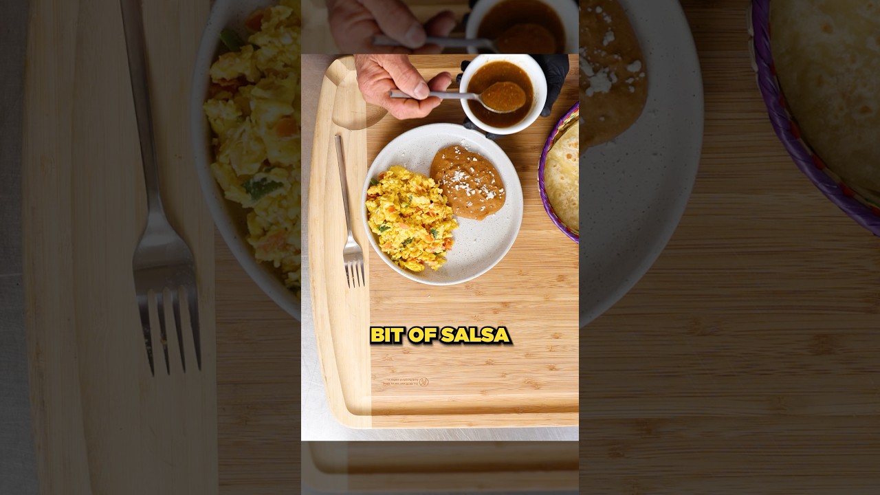 A LA MEXICANA 🇲🇽 These 3 Ingredients Make Mexican Breakfast BETTER