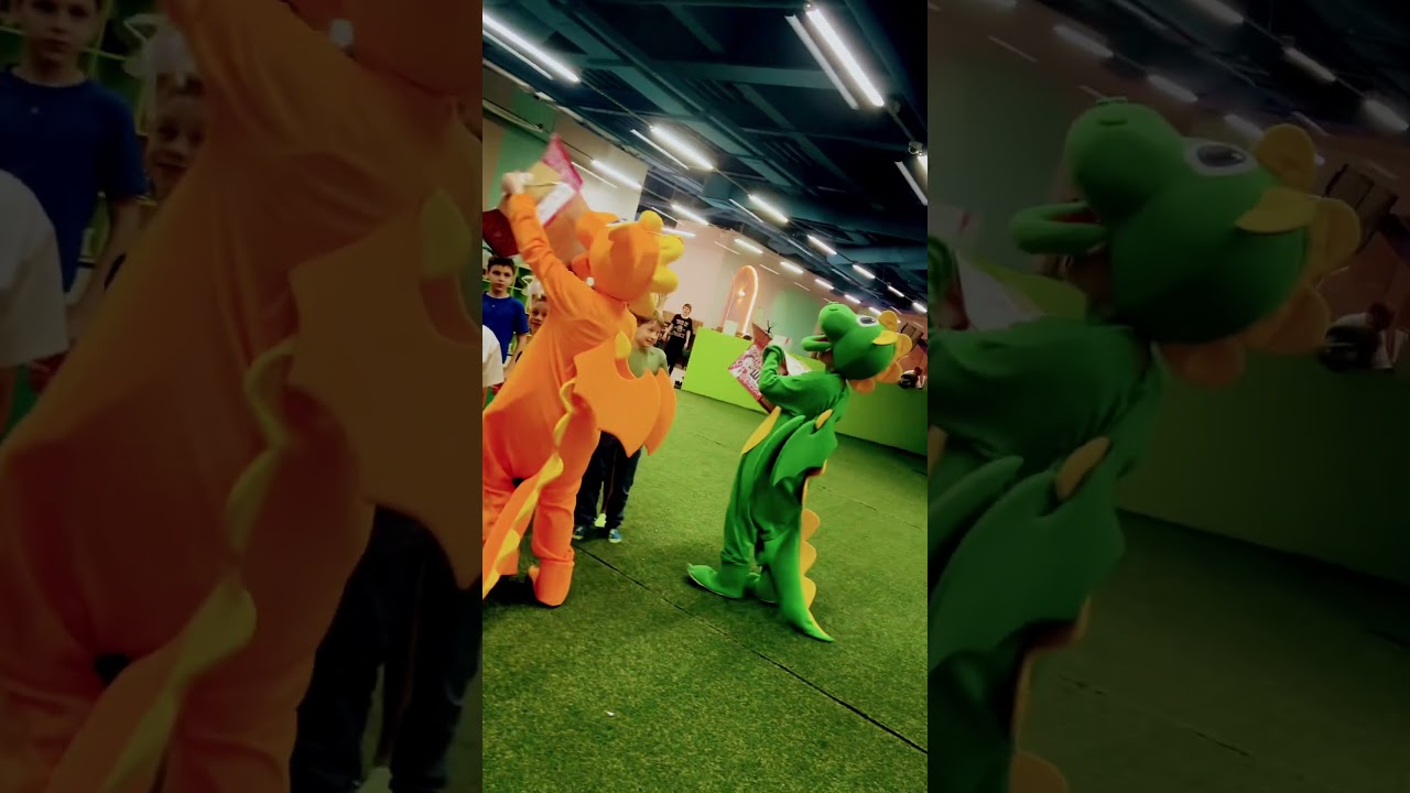 #dinosaur 🦕🦖#meow #meow #meow #music #shortvideo #playing #play #time #shopping #mall #life #miau